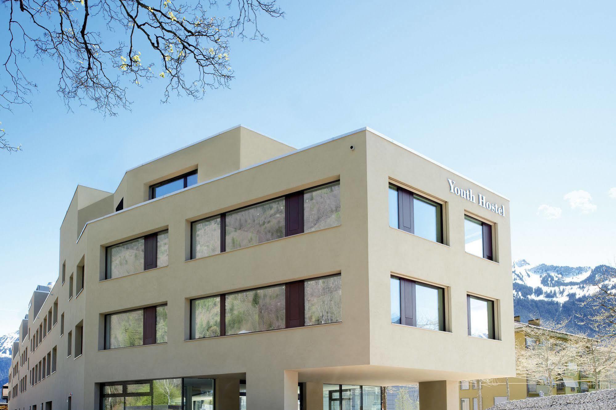 Youth Auberge de jeunesse *
